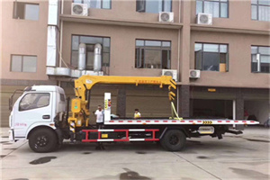 贵南附近汽车轮胎更换